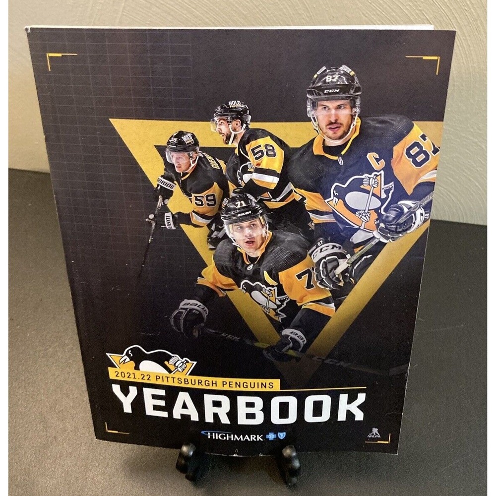 Pittsburgh Penguins 2021 2022 Yearbook NHL Hockey Program Player Photo Crosby